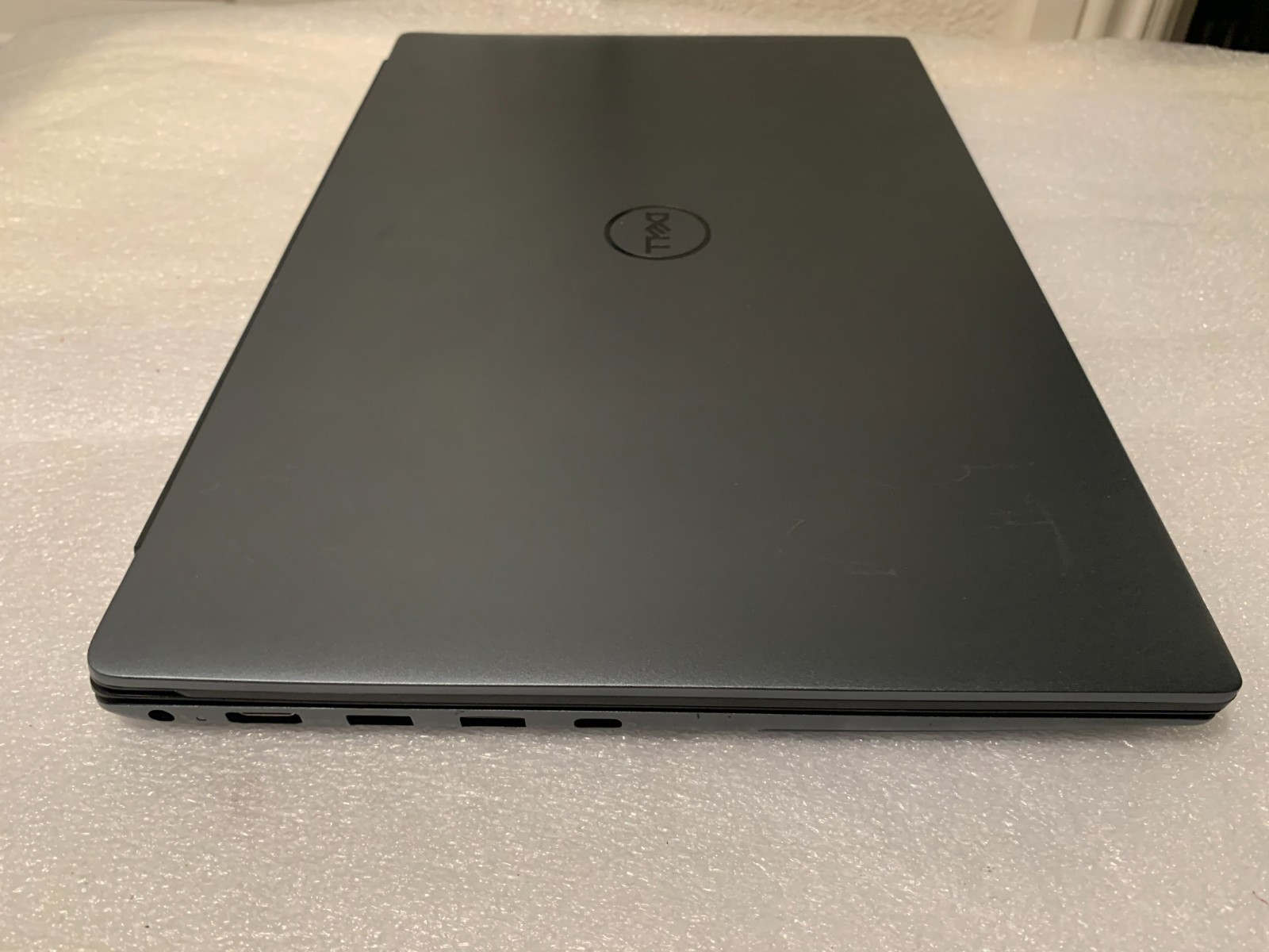 Dell Vostro 5590 I5 10th Gen READ