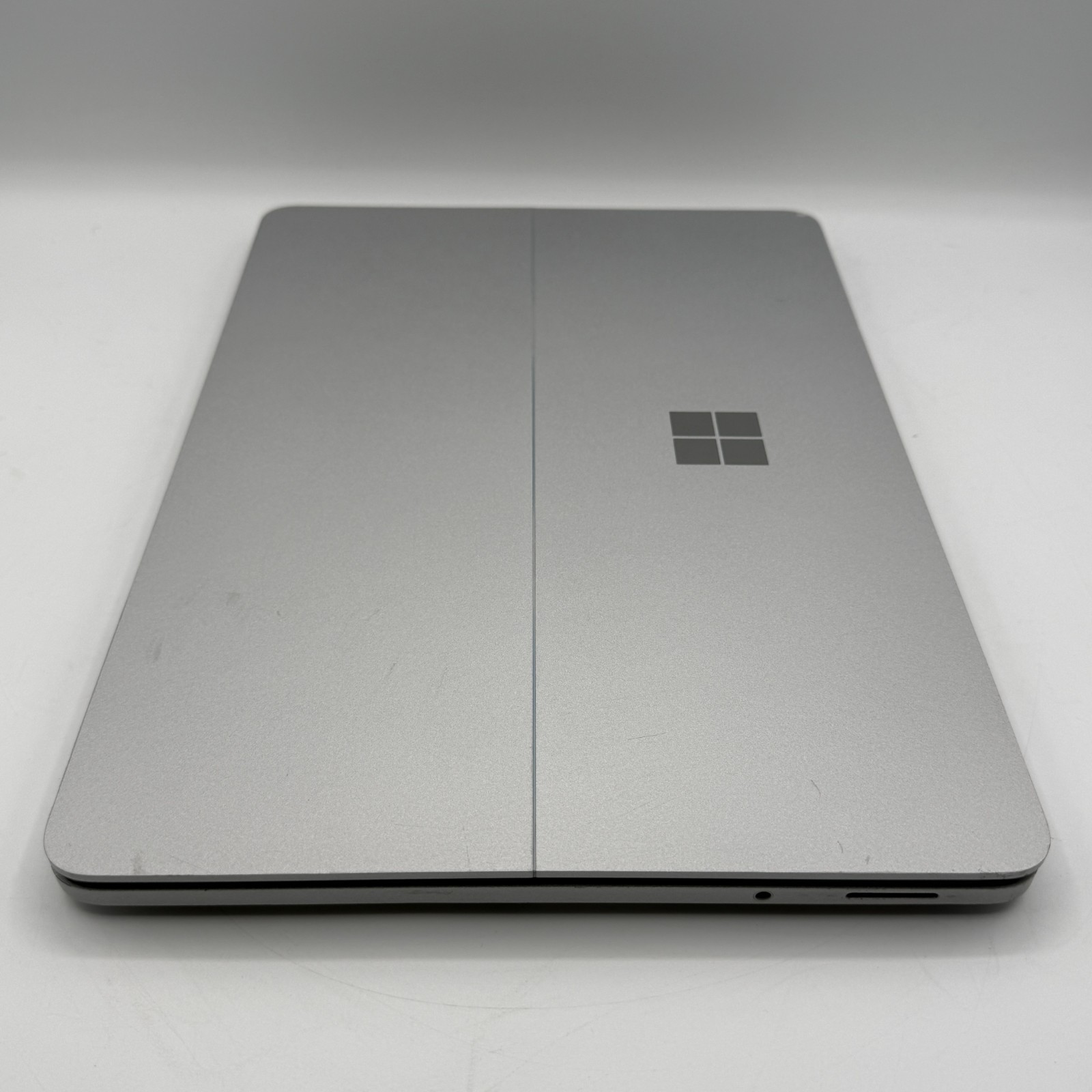 Microsoft Surface Laptop Studio 14.4″ i7-11370H 32GB RAM 512GB SSD RTX A2000