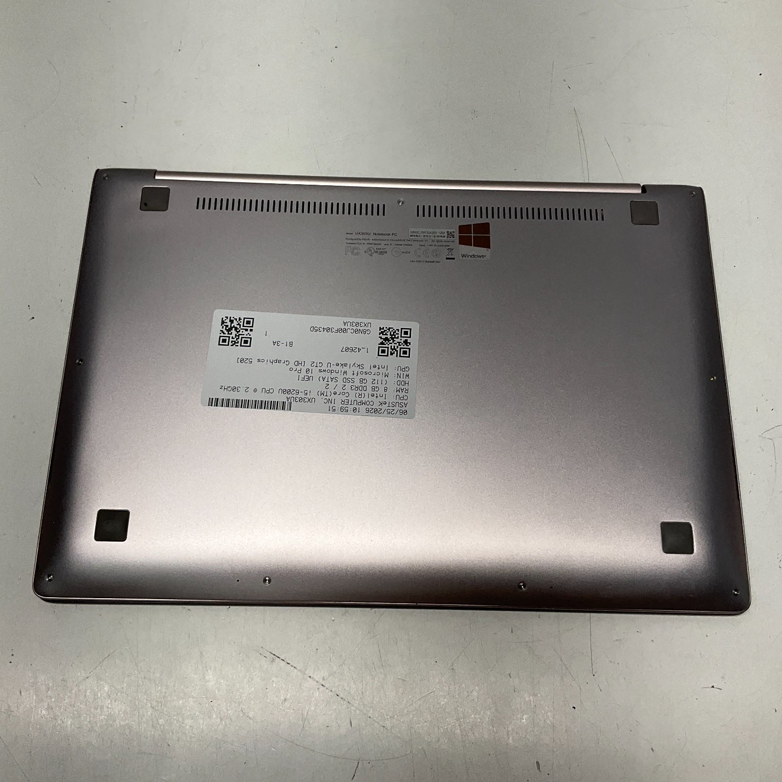 Asus ZenBook UX303UA Intel Core i5-6200U 8GB RAM 128GB SSD Windows 10 Pro