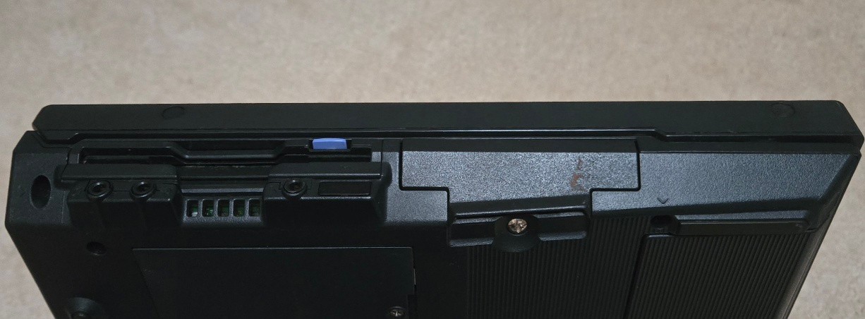 IBM ThinkPad A21m Laptop Win 95 & Win2000 Dual Boot, Serial Port, Works Great