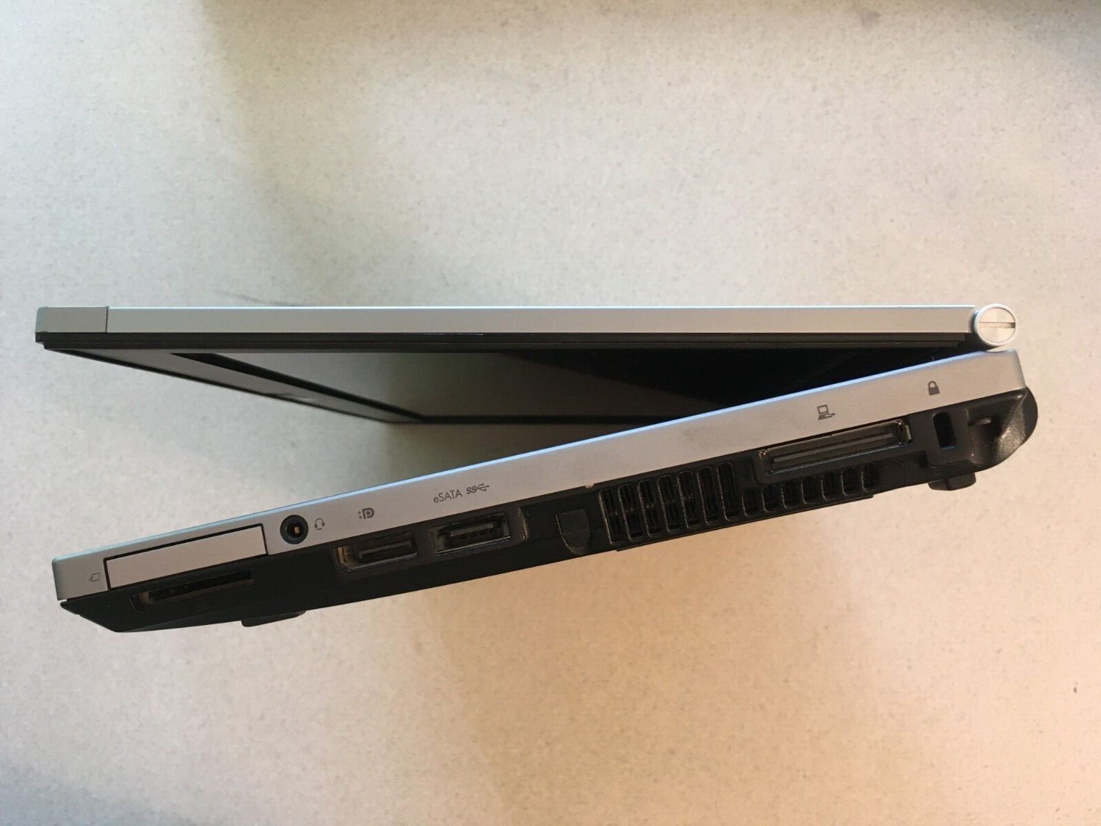 HP 2560P, i7-2670QM, Windows 10 Pro, 1 TB SSD, 16GB Ram, MS Office