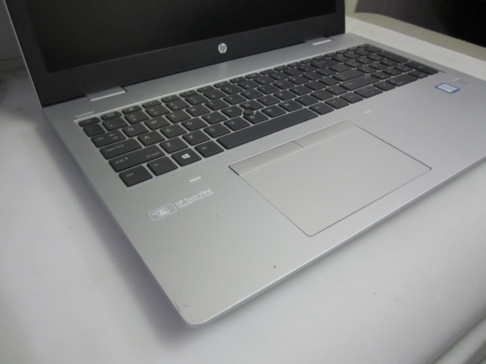 HP ProBook 650 G5 i5-8365U 1.60GHz 16GB 240GB Laptop NO OS + AC READ