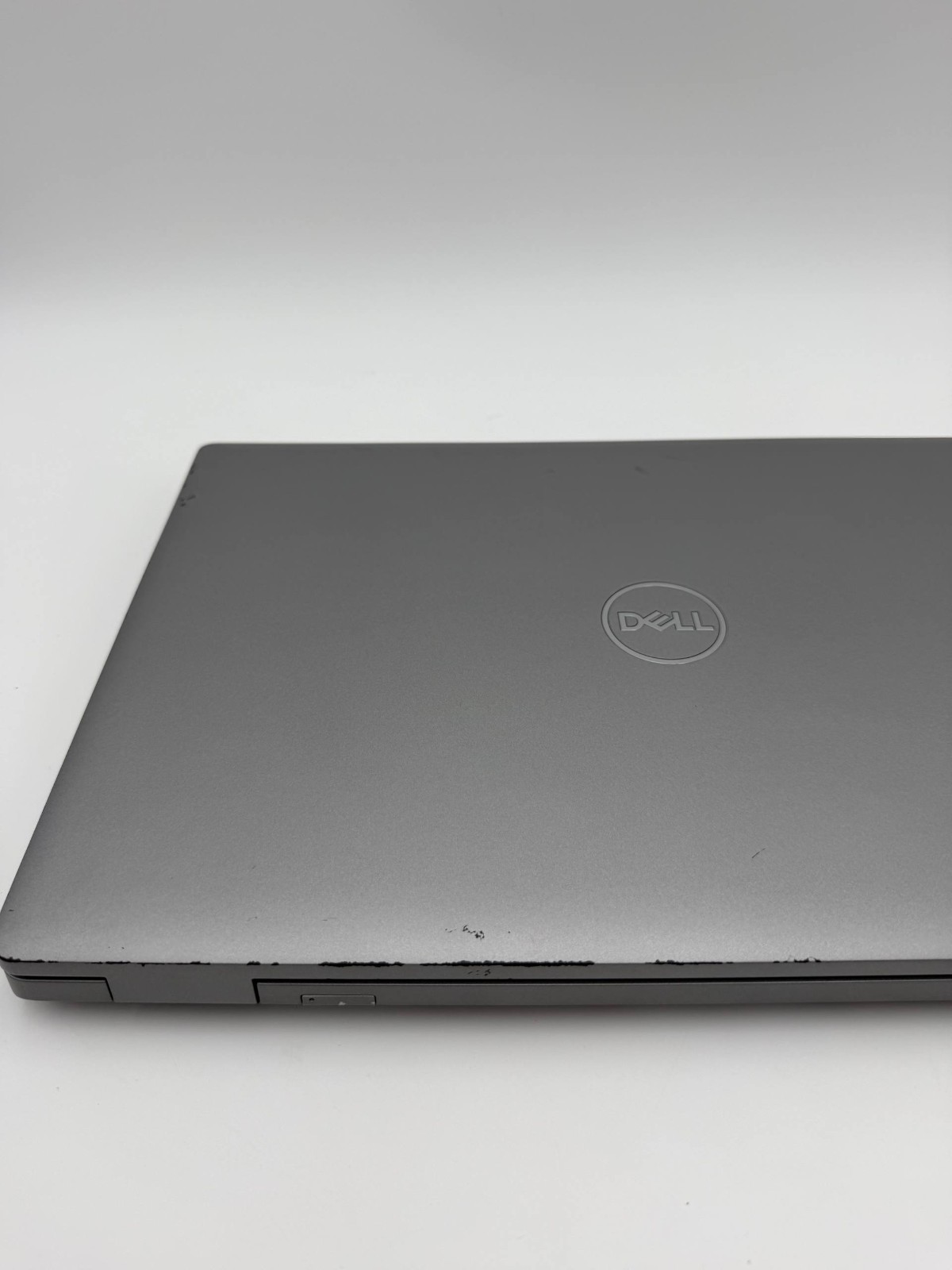 Dell Precision 3561 15.6″ i7-11800H 32GB 512GB NVMe SSD Nvidia T600 Win 11 Pro