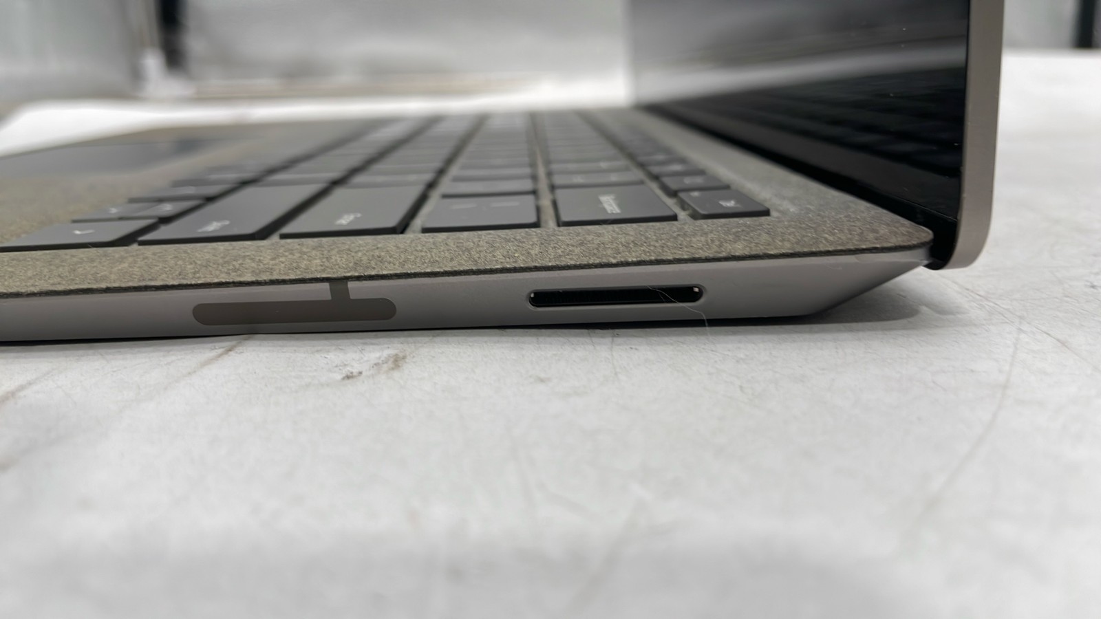 Microsoft Surface Model 1769 Notebook Laptop with Adapter