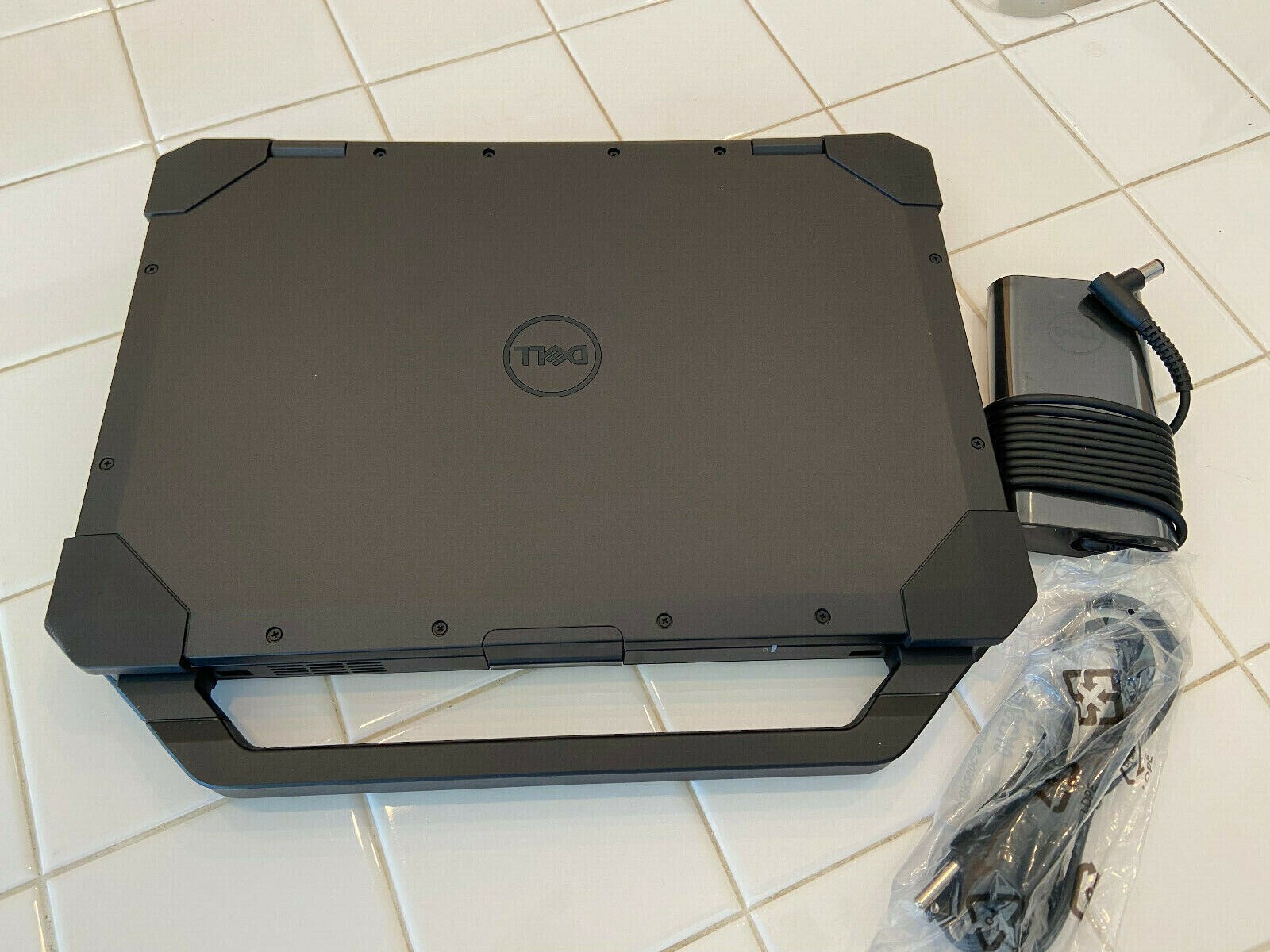 DELL LATITUDE ULTRA RUGGED 5420 i5-6300U up to 32GB RAM 2TB SSD Toughbook NT