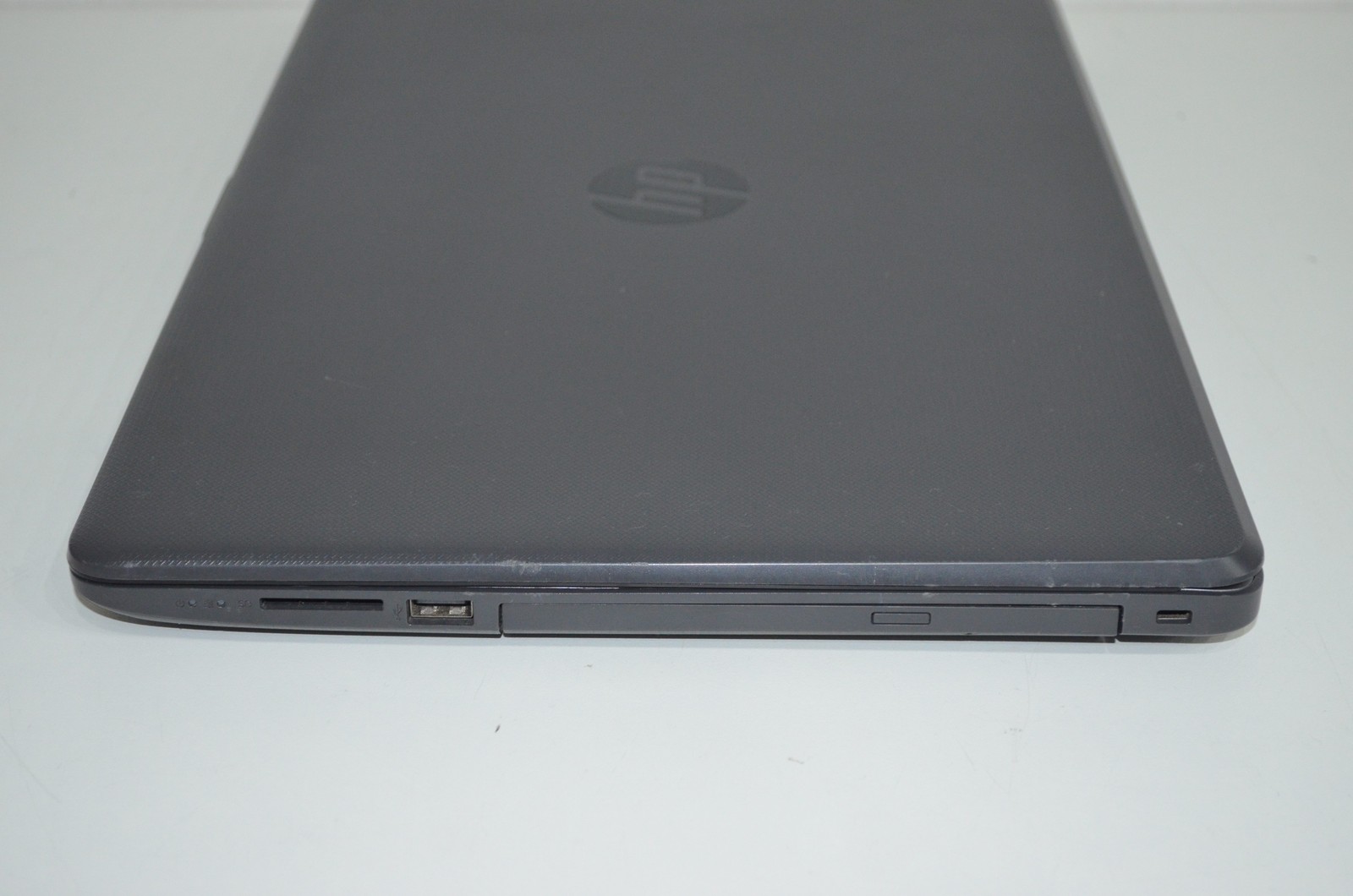 HP 255 G6 Laptop – AMD A6-9220 Radeon R4 – 8GB RAM – 1TB HDD – WIN10Pro