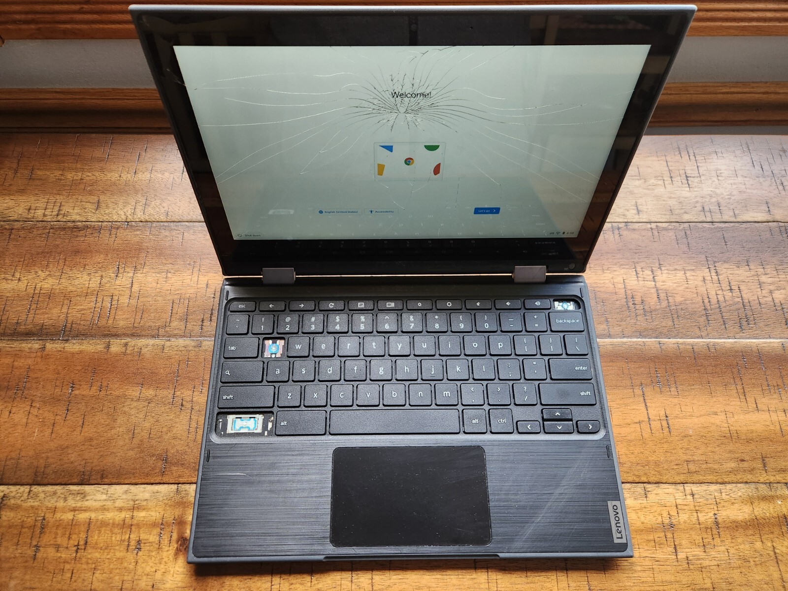 Lenovo 300e Chromebook 2nd Gen 2-in-1 Touch (MTK 8173C CPU – 4GB RAM – 32GB SSD)