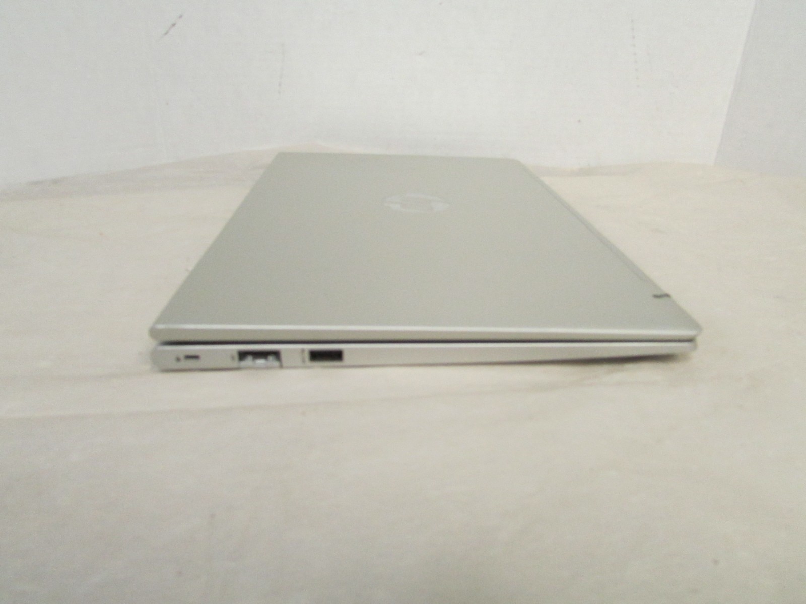 HP ProBook 445 G10 14″ AMD Ryzen 5 7530U @2.00G 16GB RAM NO SSD For Parts READ