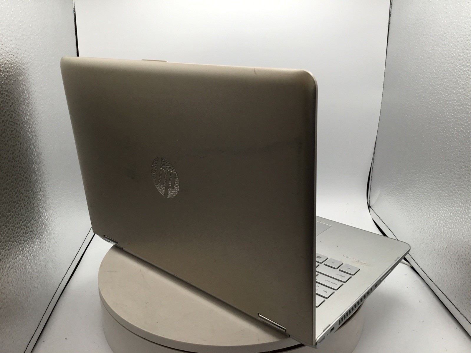 HP Pavilion x360 14″ Laptop i5-8250U 8GB RAM 128GB SSD Win11Home Used READ