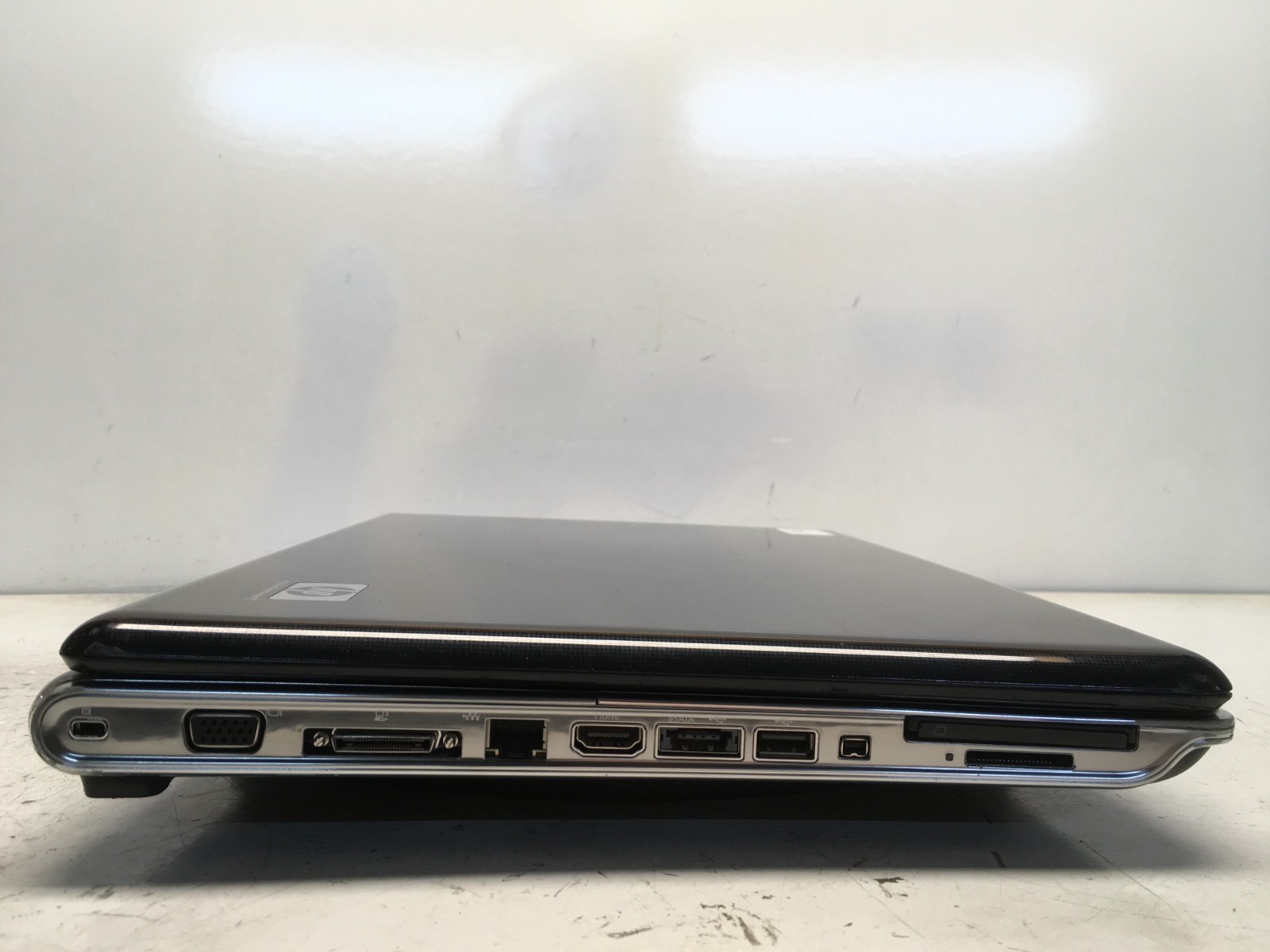 HP Pavilion DV7-1025NR Intel Core 2 Duo P8400 2.26GHz 2 GB NO HDD