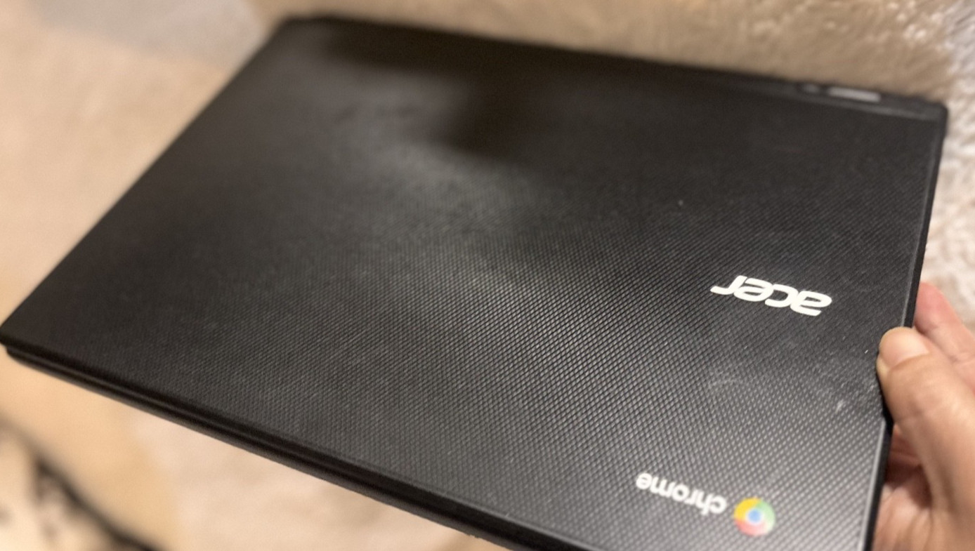 Acer Chromebook 2-in-1 Touchscreen | AMD A6-9220C | 4GB RAM | Tested | Webcam |