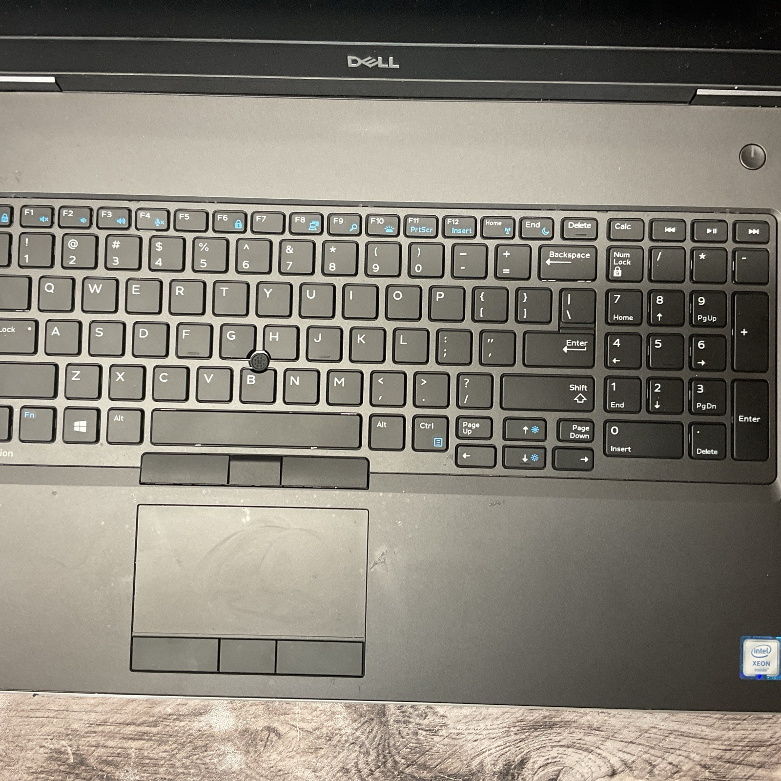 Dell Precision 7740 / Quadro RTX 3000 / BIG Screen / Ready For Windows / M15