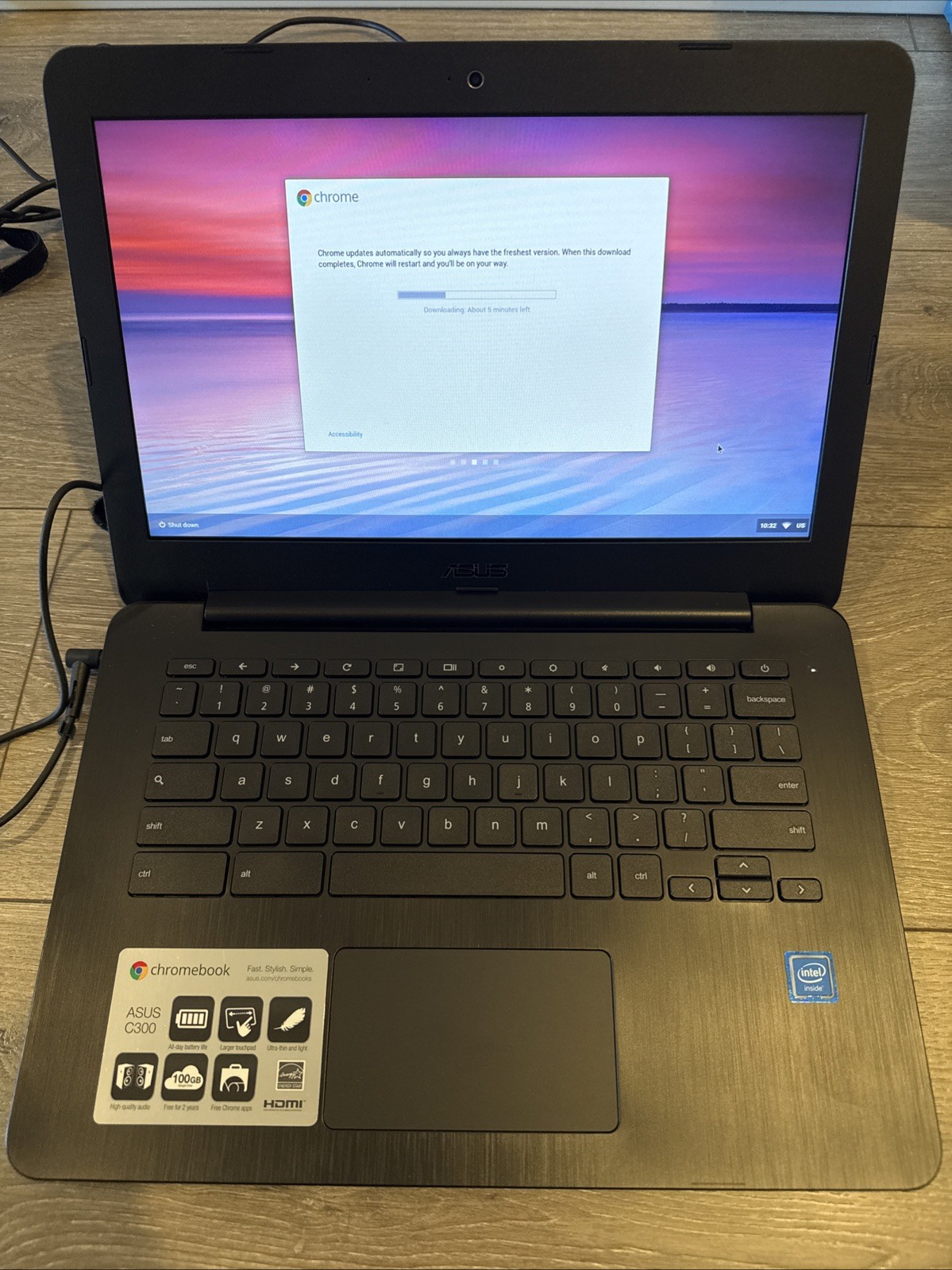 Asus C300SA Chromebook 4GB RAM 16Gb eMMC w/ Webcam