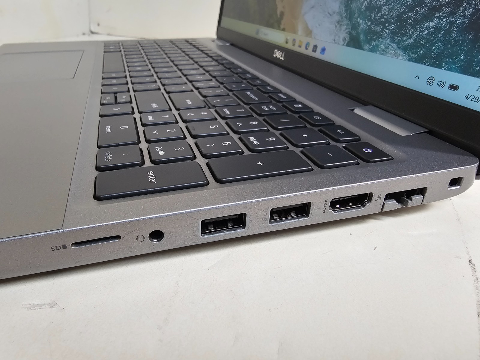 Dell Precision 3561 Laptop – 2.3 GHz i7-11800H 32GB 256GB SSD T1200 15.6″ – SP71