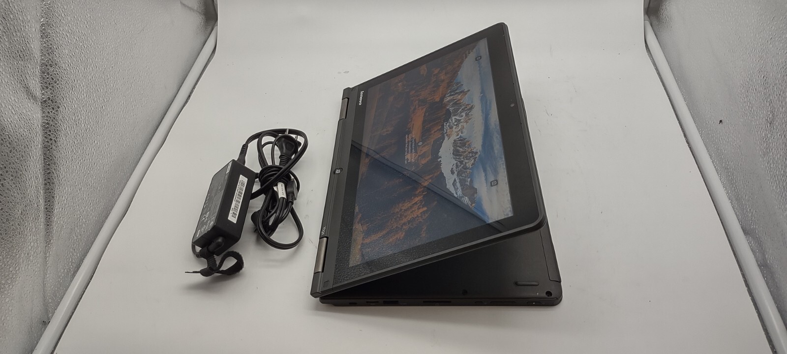 8021 ThinkPadS1Yoga(No battery,w/charger).i7 4th gen.8GB.250GBSSD.12.5″touch.W11