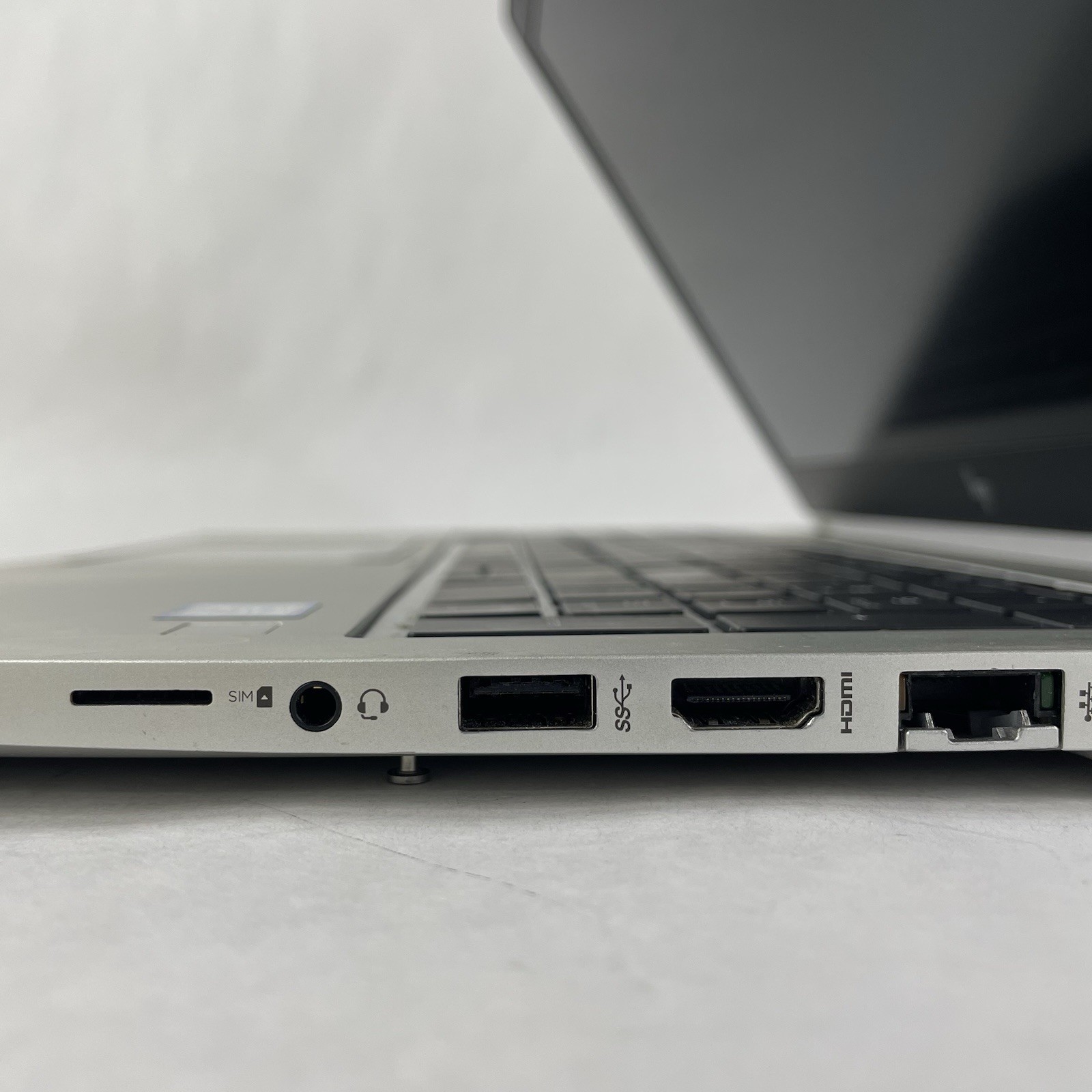 HP EliteBook 850 G6 15.6″ i5-8365U 1.60 GHz 8 GB RAM No SSD/OS/AC – Dent