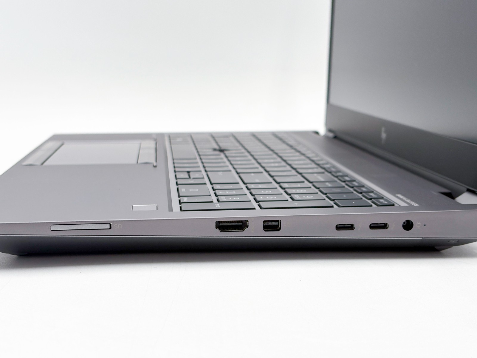 HP ZBook 15 G7 15.6″ FHD i7-10850H 32GB 512GB Quadro T2000 Win 11 Pro