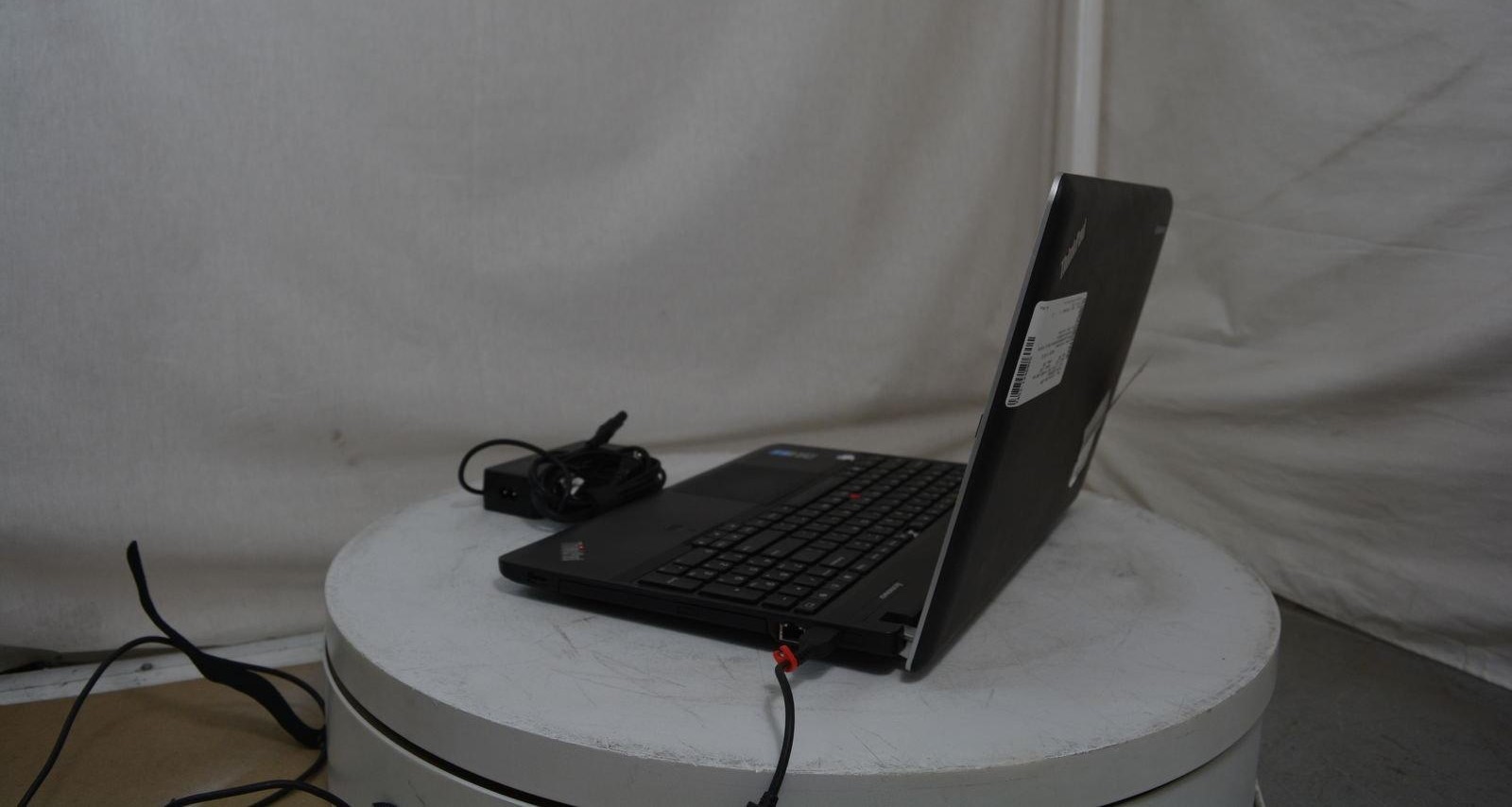 Lenovo ThinkPad Edge E540 Laptop Intel Core i3-4000M 4GB 500GB SEE NOTES