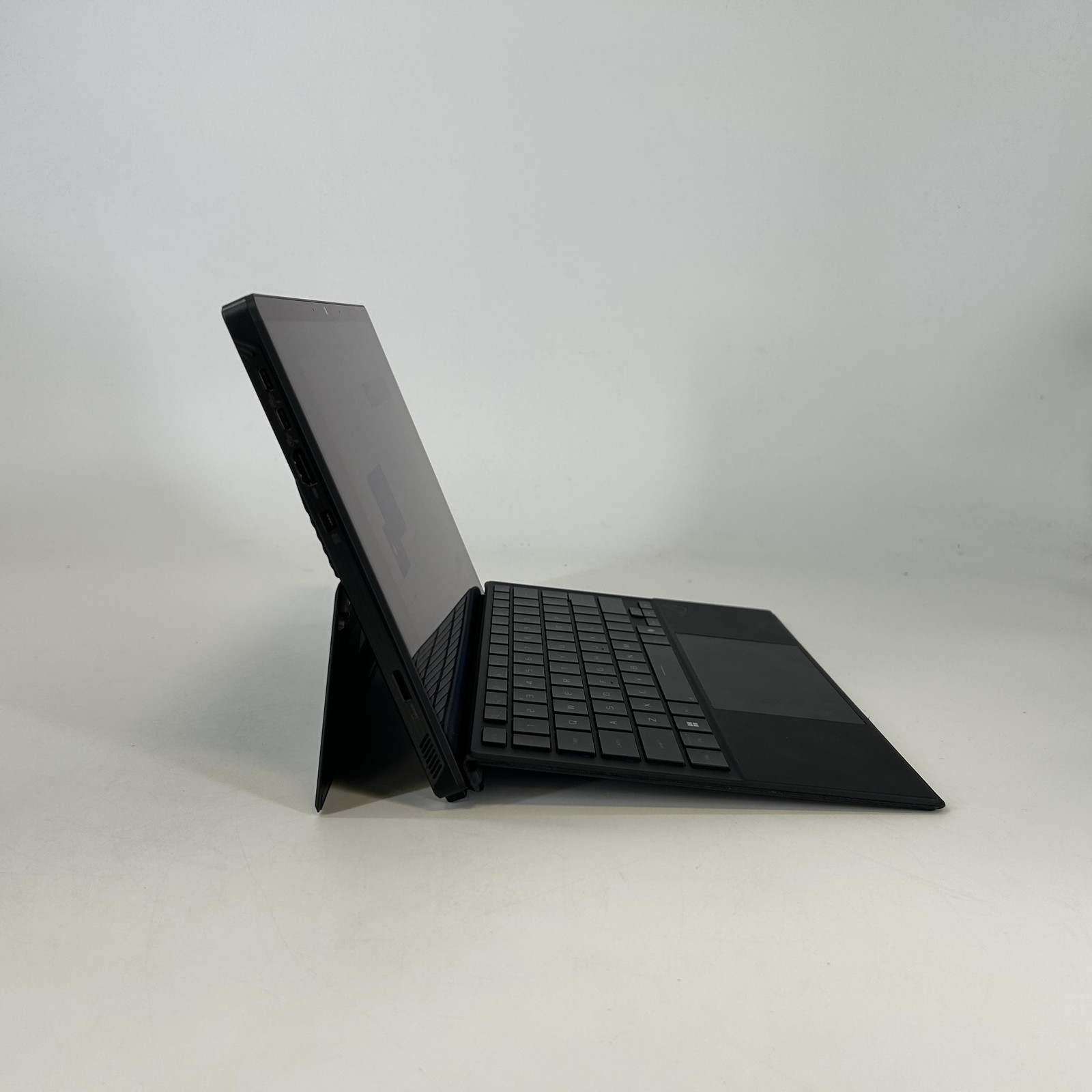 Asus ROG Flow Z13 GZ302 13.4 QHD+ TOUCH 3.0GHz RYZEN AI MAX+ 395 32GB 1TB SSD
