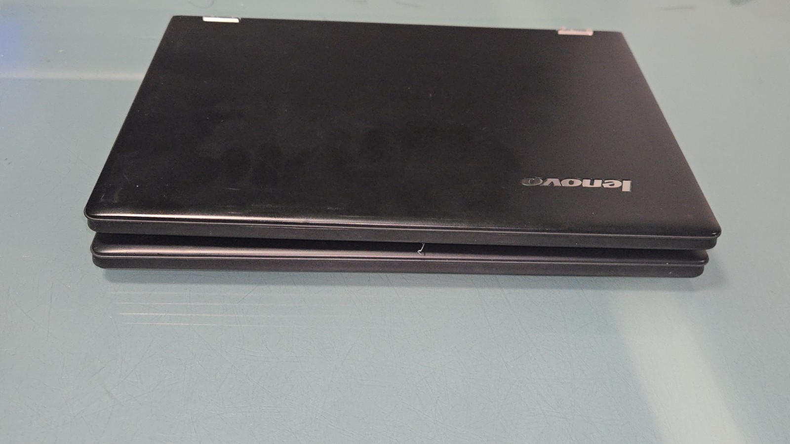 2 Lenovo Yoga 2 11 – Intel Pentium N3540 @2.16GHz – 4 GB RAM + 500GB HDD EACH