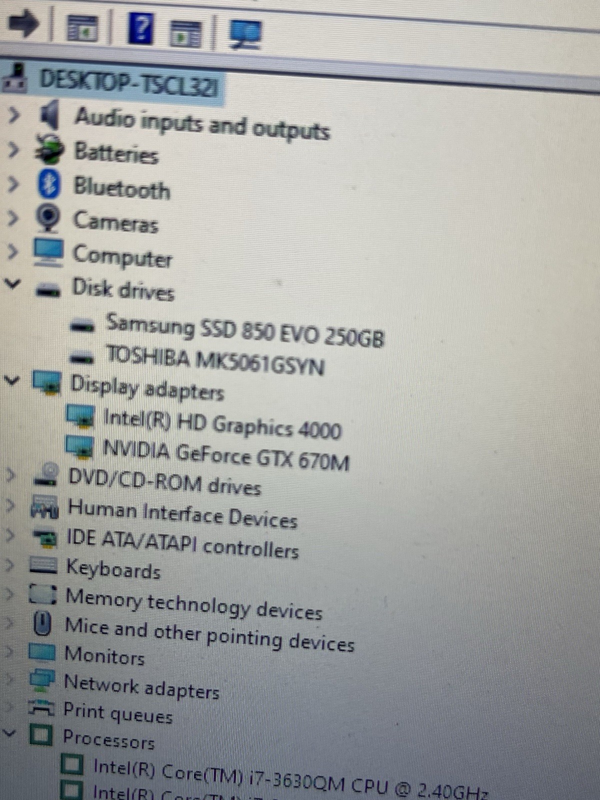 Toshiba Qosmio X875-Q7190 i7-3630QM GeForce GTX 670M 250GB SSD 16GB RAM Win 10