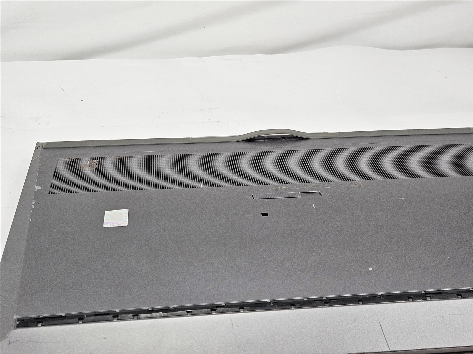 HP ZBook Fury 17 G7 Intel Core i7-10850H 64GB 1TB SSD 17.3″ Quadro RTX 5000