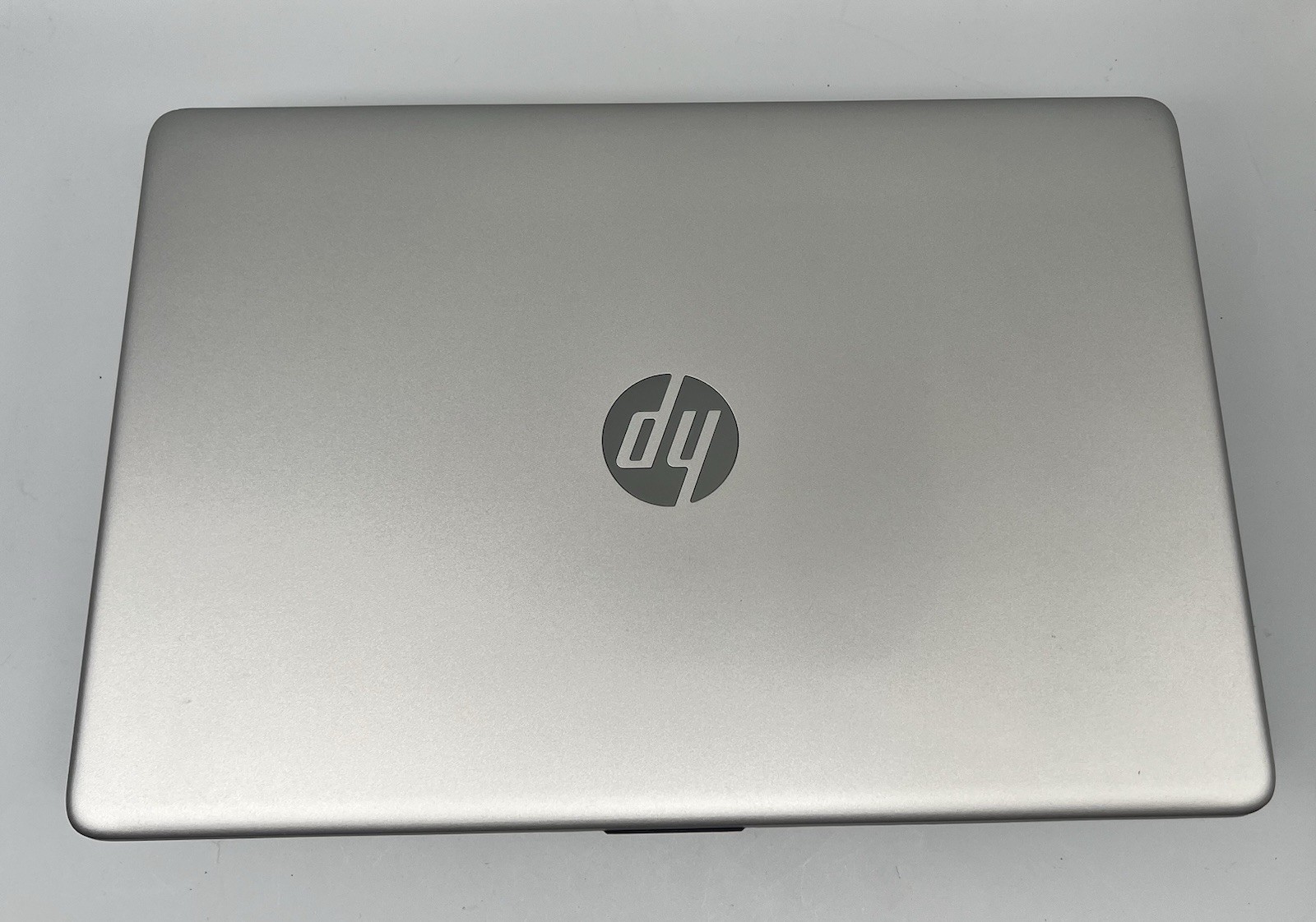 HP 15” Touchscreen Laptop Intel Core i5-1135G7 2.40GHz 8GB 1TB HDD 15-DW3015CL