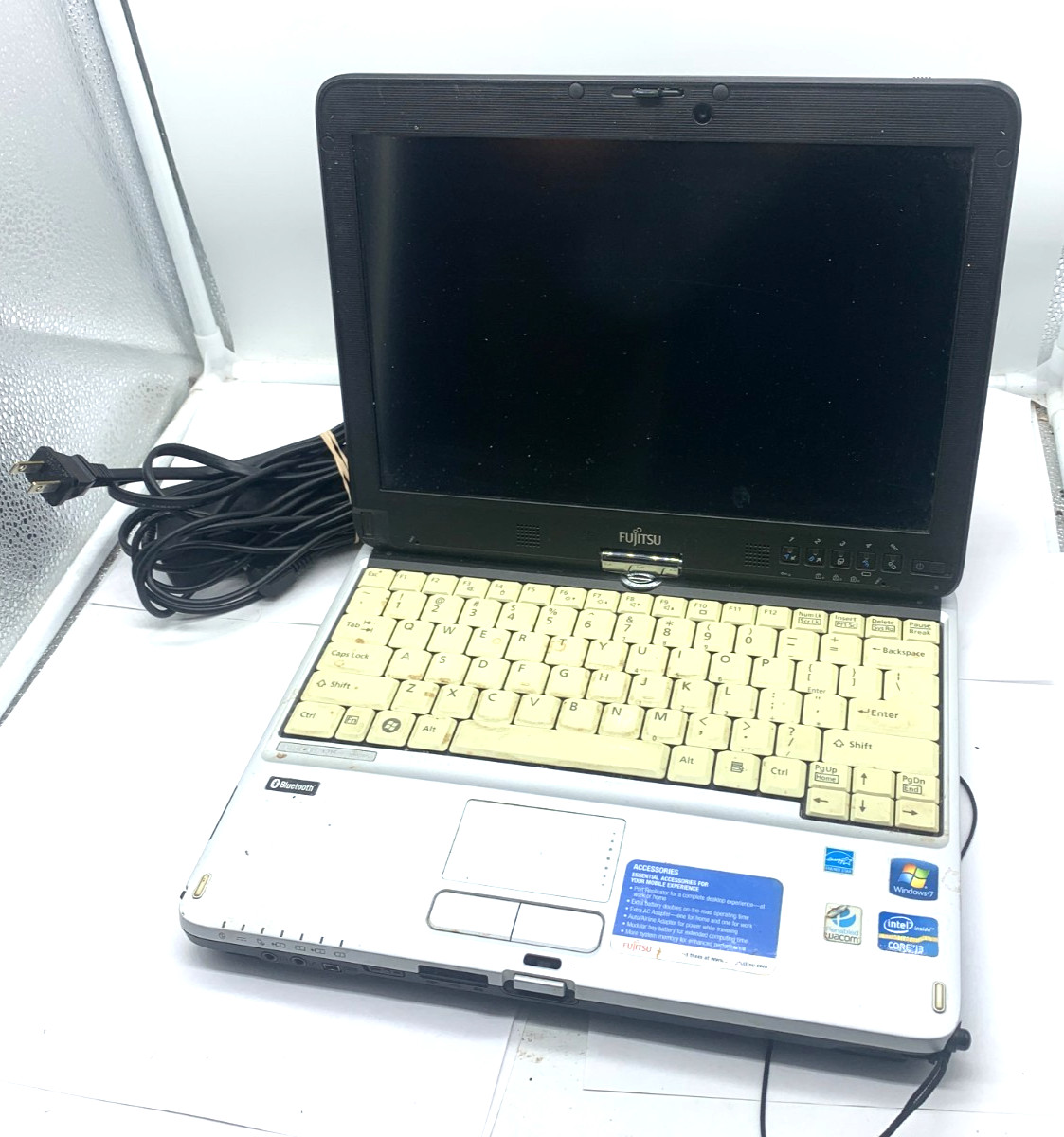 Fujitsu Lifebook T731 Laptop intel Core i3-2330M @ 2.20 GHz 4GB 250GB SEE DESC