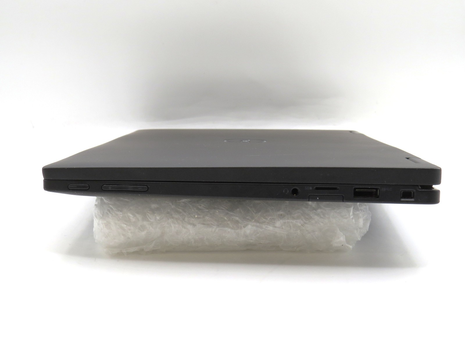 Dell Latitude 7390 2 in 1 | i5-8350U@1.7 | 8GB/256GB | 13″ Touch | No OS/AC/BATT