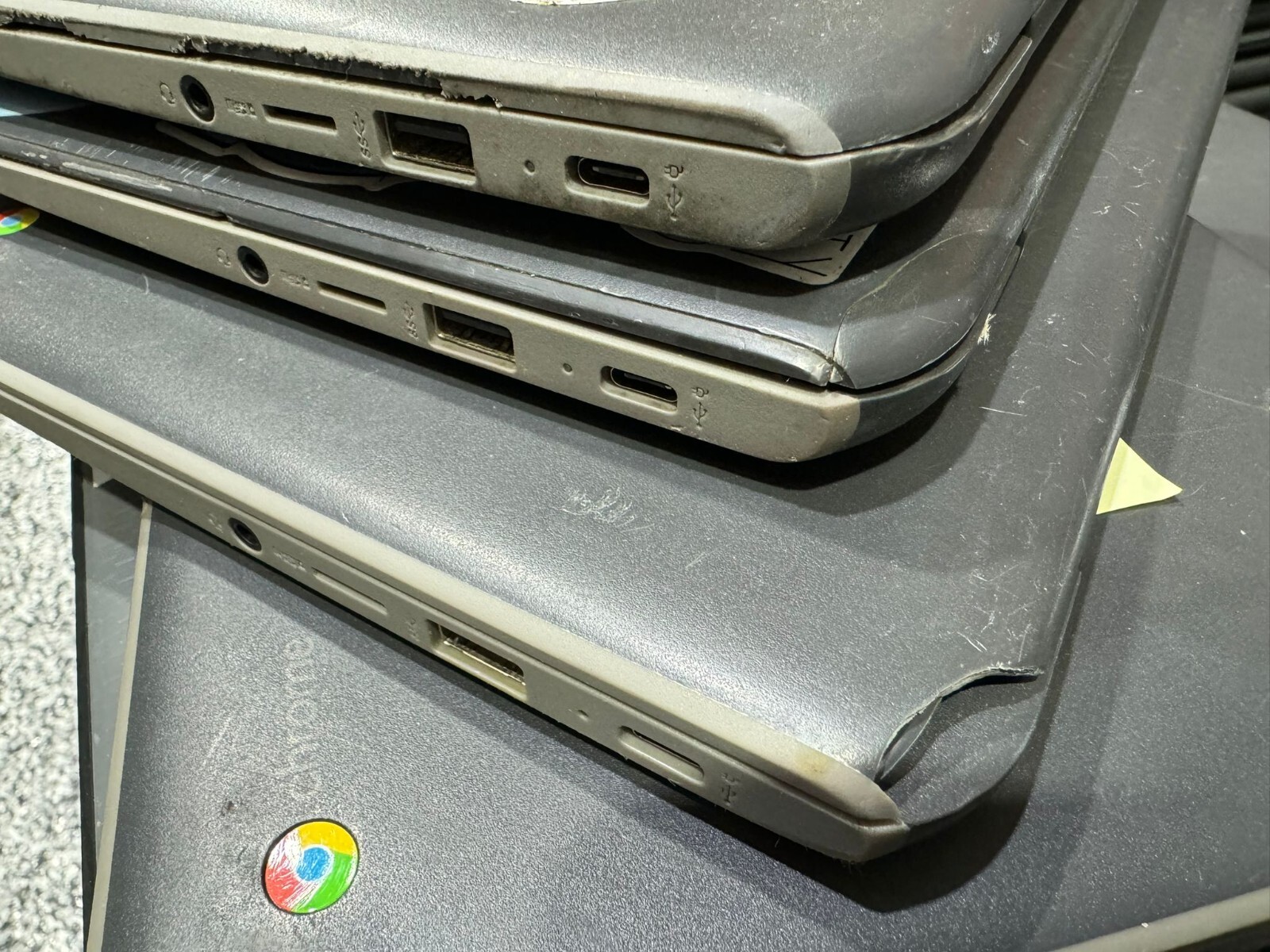 HP 11 G7 11.6 inch Chromebook 4GB 16GB SSD works good . *See Description*