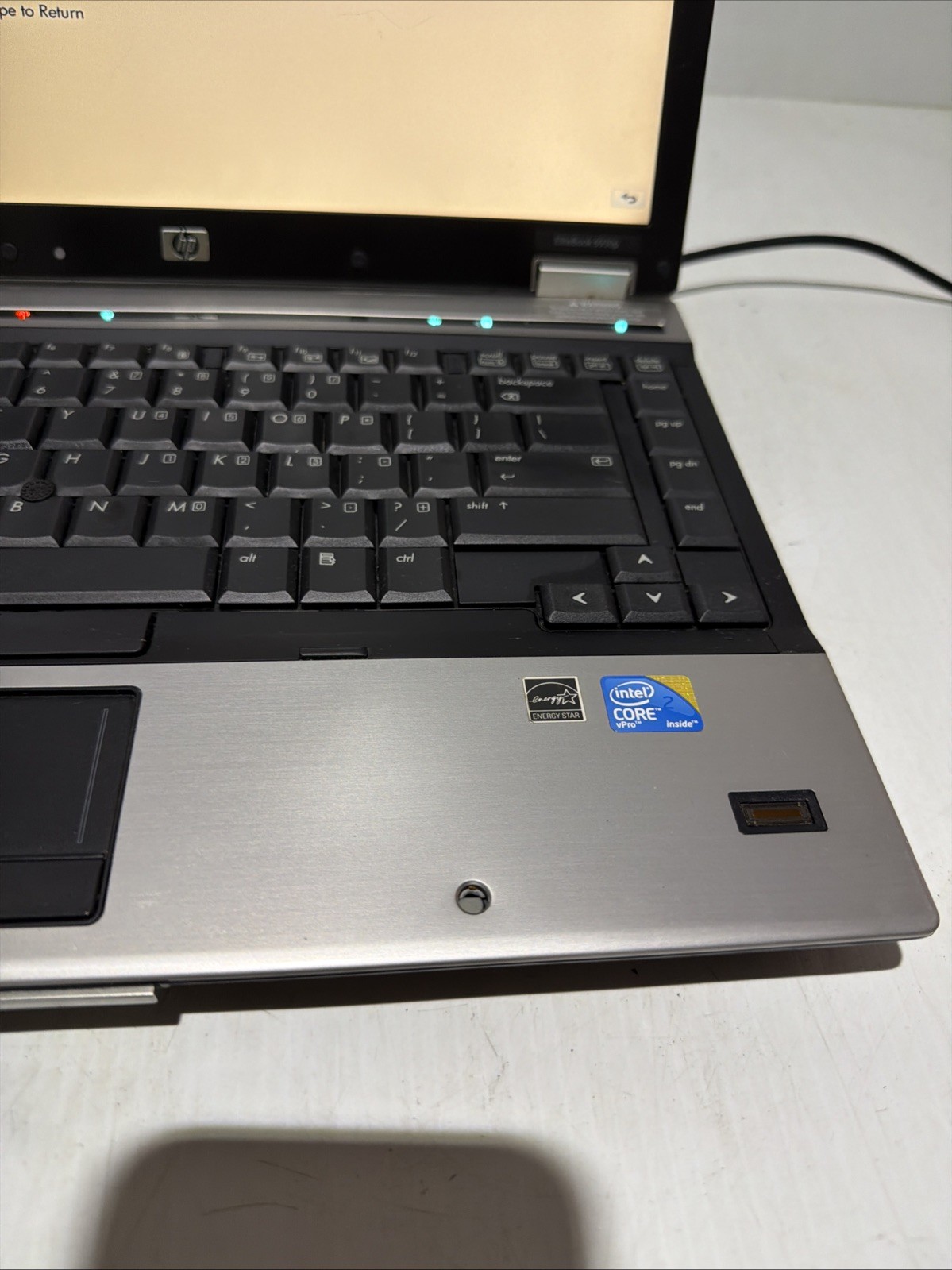 Hp Elitebook 6930p 14″ Laptop Core 2 Duo P8700 2gb Ram No Drives Boots Bios