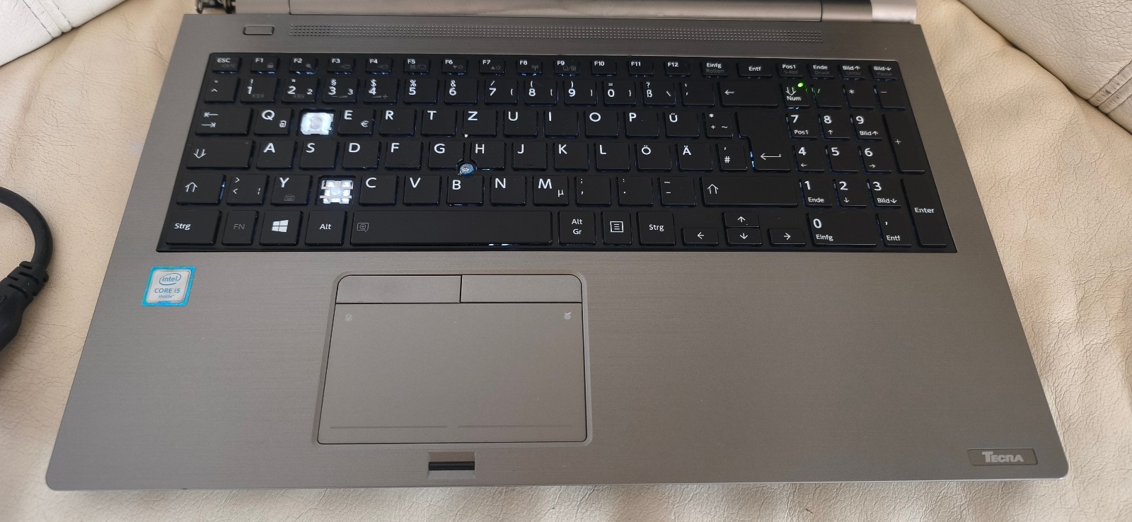 Toshiba Tecra Z50-C-114 Intel Core i5 6th Gen 8GB, 250GB SSD M2 15.6 inch