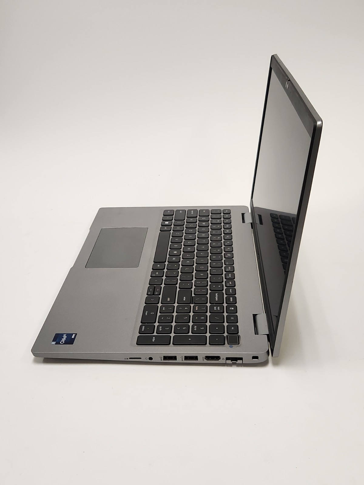 Dell Latitude 5530 15″ Laptop i7-1265U 1.8GHz Iris Xe 16GB 256GB Win 11 Pro