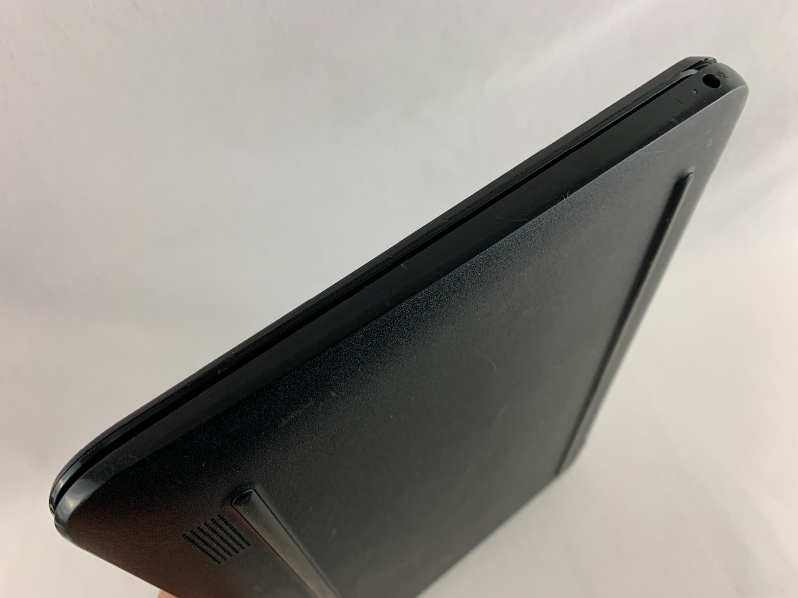 HP Stream 14-ax040wm Laptop Intel Celeron M3060 1.6GHz, 4GB RAM, 30GB SSD, W10H