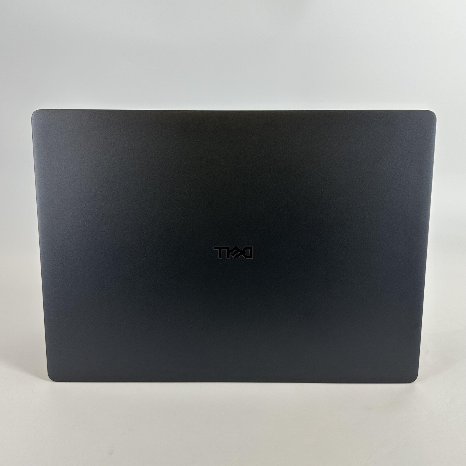Dell Pro Max 16 Plus MB16250 FHD+ Ultra 9 285HX 96GB 2TB RTX PRO 4000 Blackwell