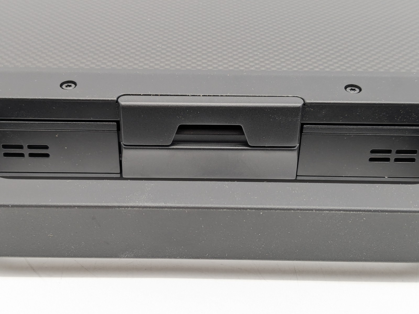 Dell Pro Rugged 14 RB14250 14″ Ultra 5 125U 32GB DDR5 256GB SSD Windows 11 Home