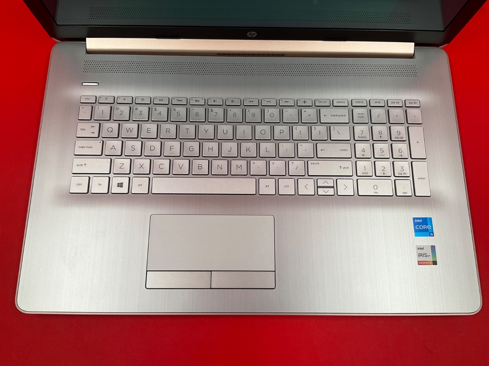 HP Laptop 17-by4005ds i5-1135G7 8GB 256GB BT5 WiFi6 17.3W W11H rose 4L2Q3UA
