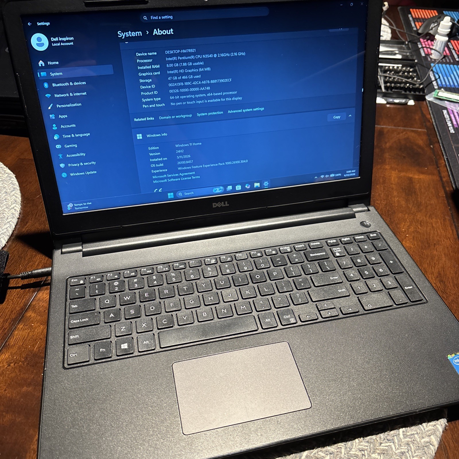 Dell Inspiron 3551 Intel Pentium N3540 2.16GHz 8 GB 500 GB HHD + charger
