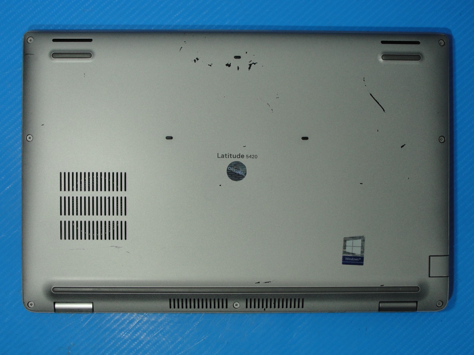 Dell Latitude 5420 14″ FHD Intel i7-1165G7 2.8GHz 8GB 512GB SSD W11Pro+Charger