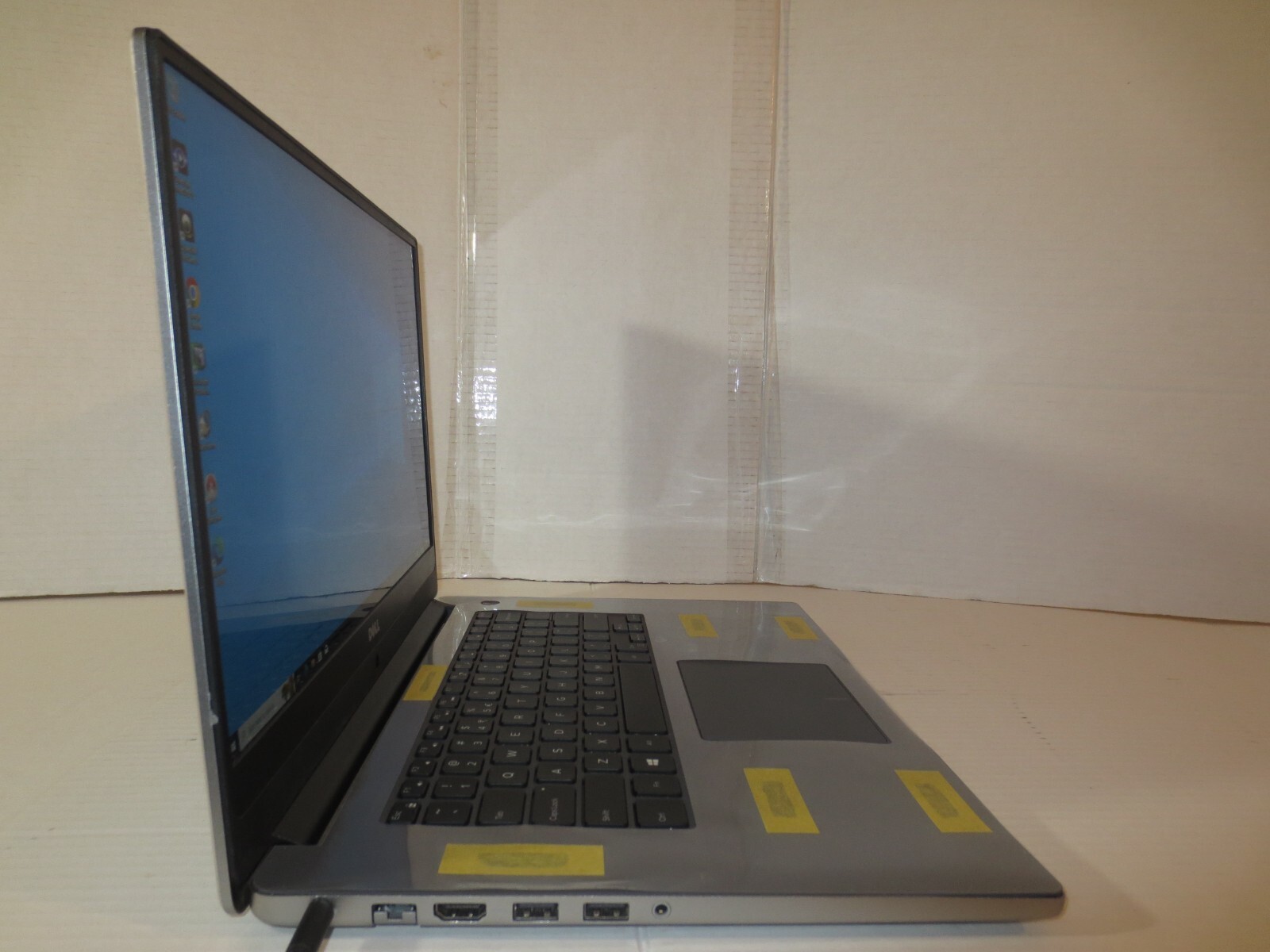 DELL INSPIRON 15 7560 CORE i5-7200U@2.5,2.7GHz 8GB RAM 500GB HDD WINDOWS 10