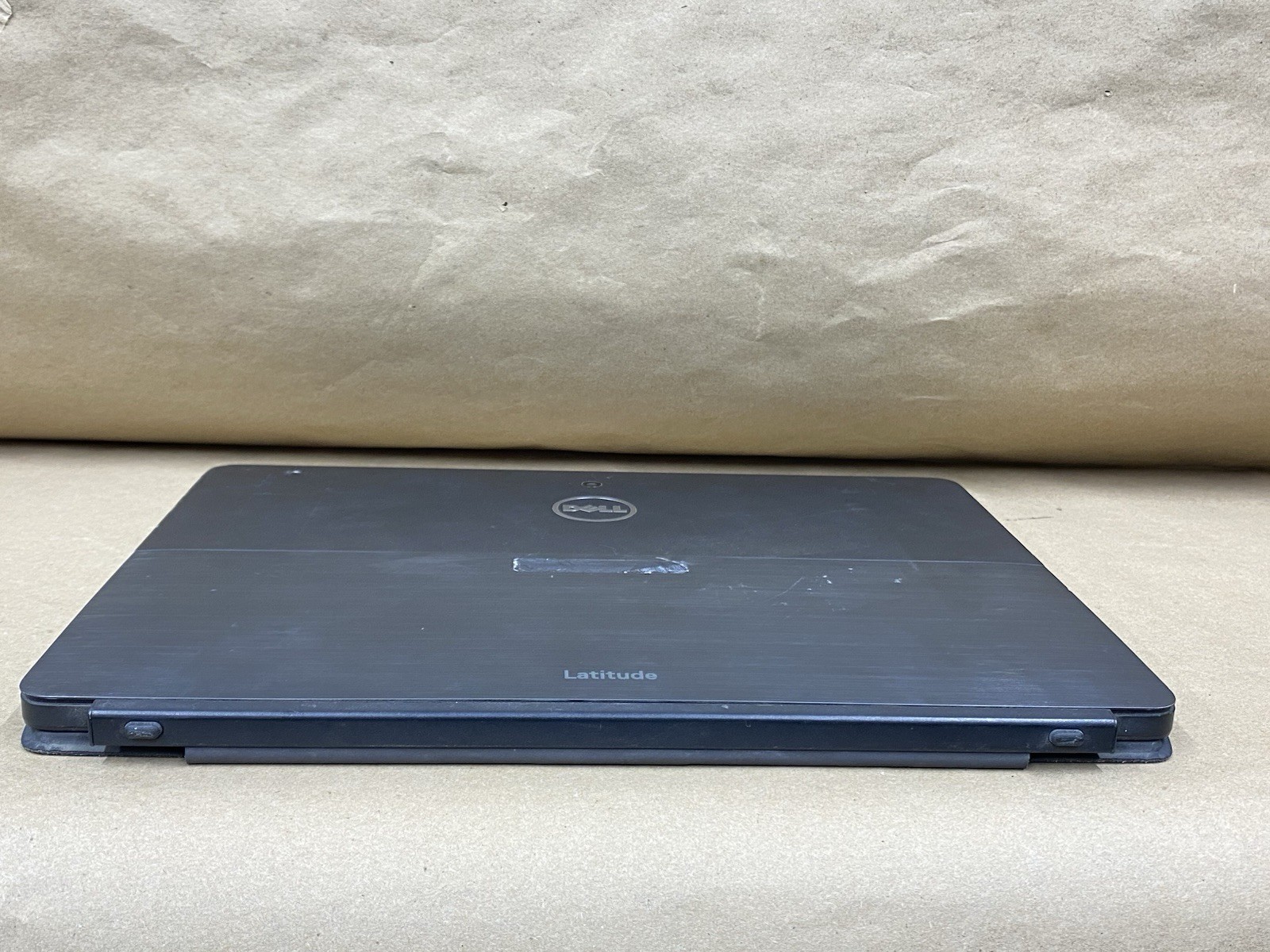 Dell Latitude 5285 – 12″ FHD – Touch – i5-7300U – 8GB – 256GB SSD – Win 10 Pro