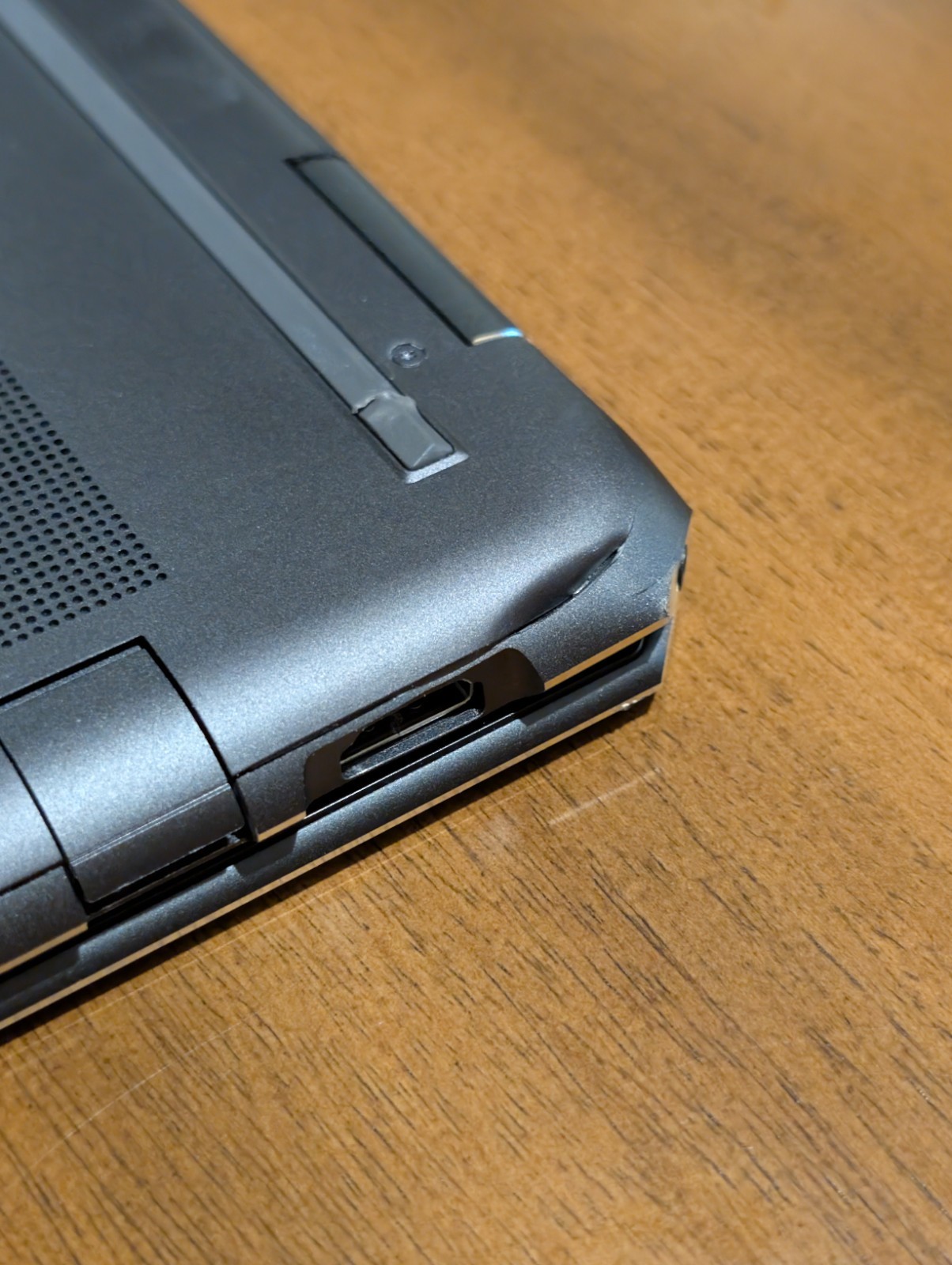 HP Spectre X360 2in1 16-f0023dx 512GB, 11390H 3.40GHz, 16GB, RTX 3050 OLED Linux