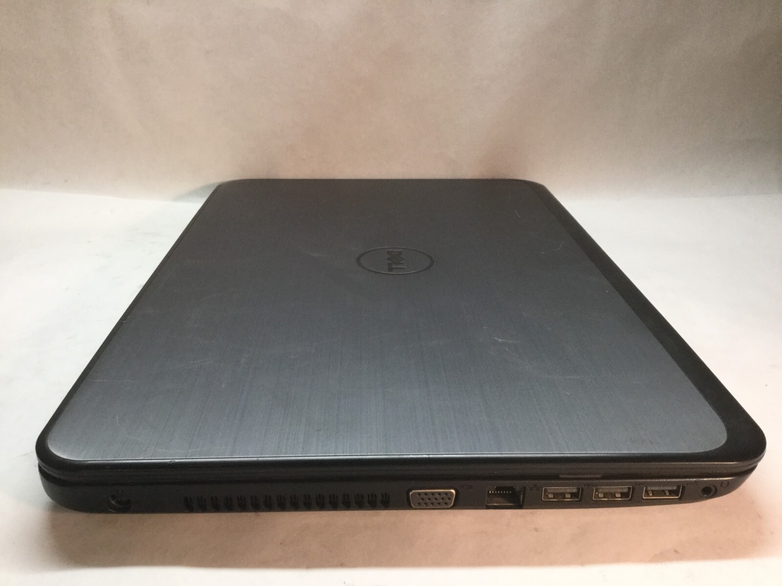 Dell Latitude 3540 15″ Laptop Intel Core i5 4th Gen – BOOTS TO BIOS -MZ