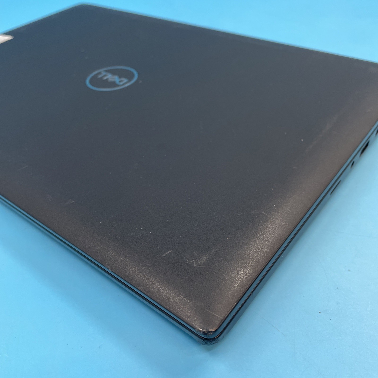 Dell Latitude 3420 | i5-1135G7 | 8GB RAM | 256GB SSD | WIN 11 PRO | 80% BATT