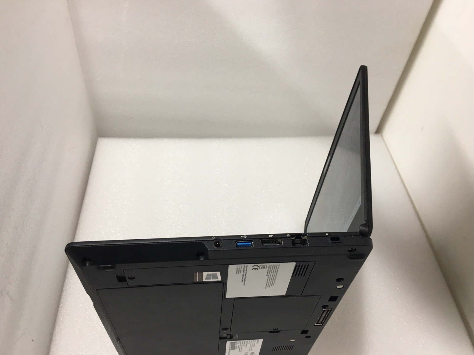 Fujitsu Lifebook U747 128gb Nvme Win 11 i7-6600u 2.60ghz 16gb Ram Hdmi