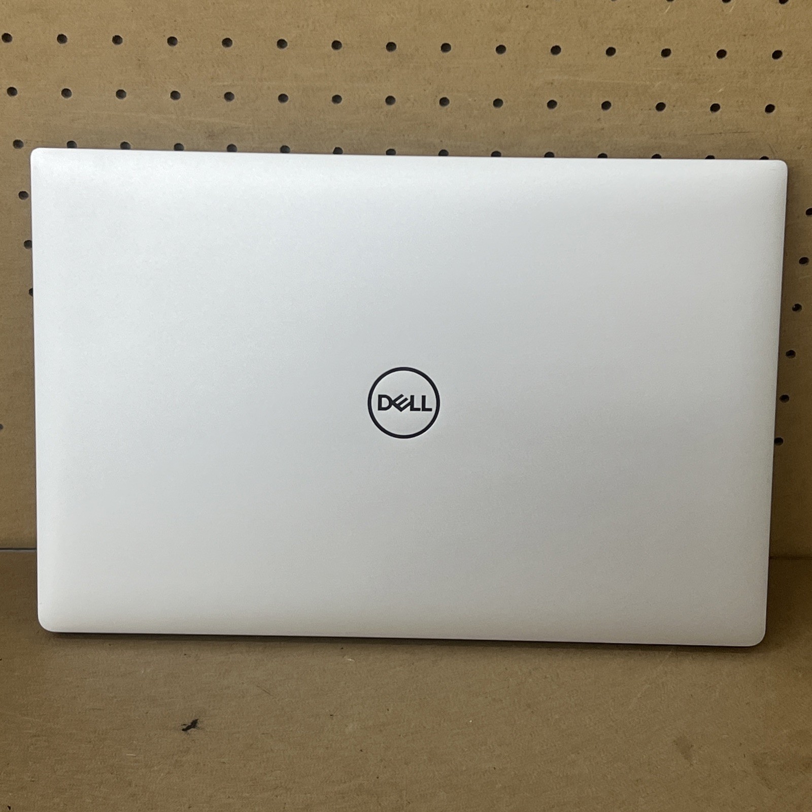 Dell Precision 5530 Xeon E-2176M 4K 16GB Ram Quadro P2000 – *No SSD/OS, 65% Batt