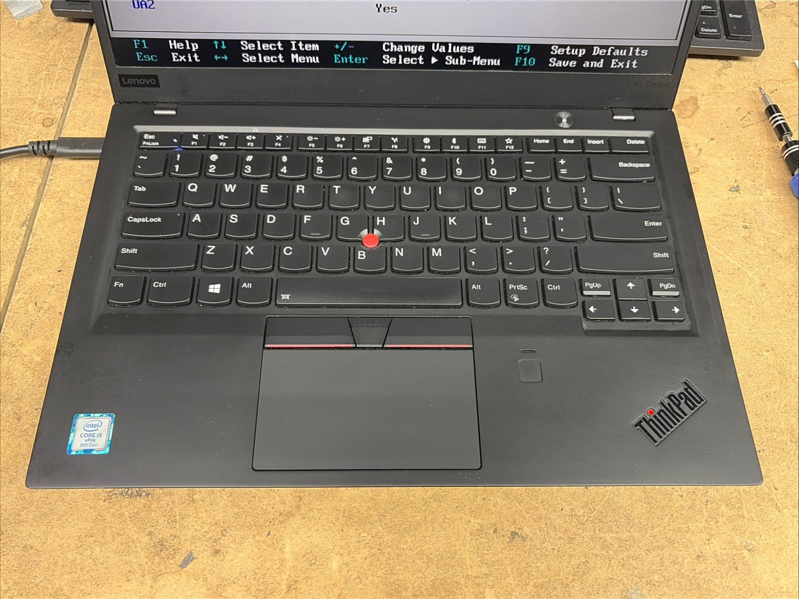 Lenovo X1 Carbon 6th Gen 14″ FHD i5-8350U 8GB RAM No OS/SSD