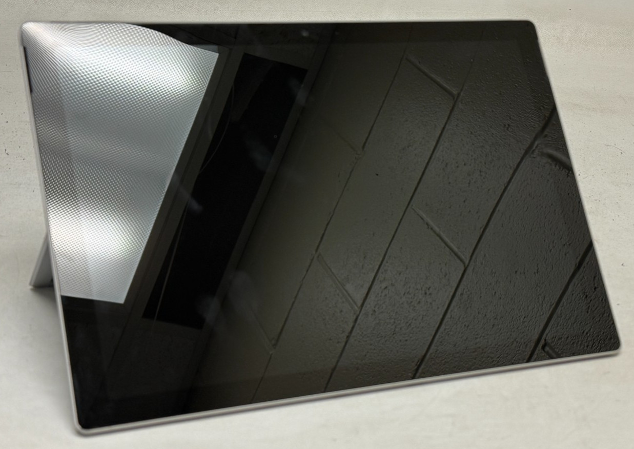 Microsoft Surface Pro 6 (i5-7300u – 4GB RAM – 128GB – Win11Home) – Lot of 4