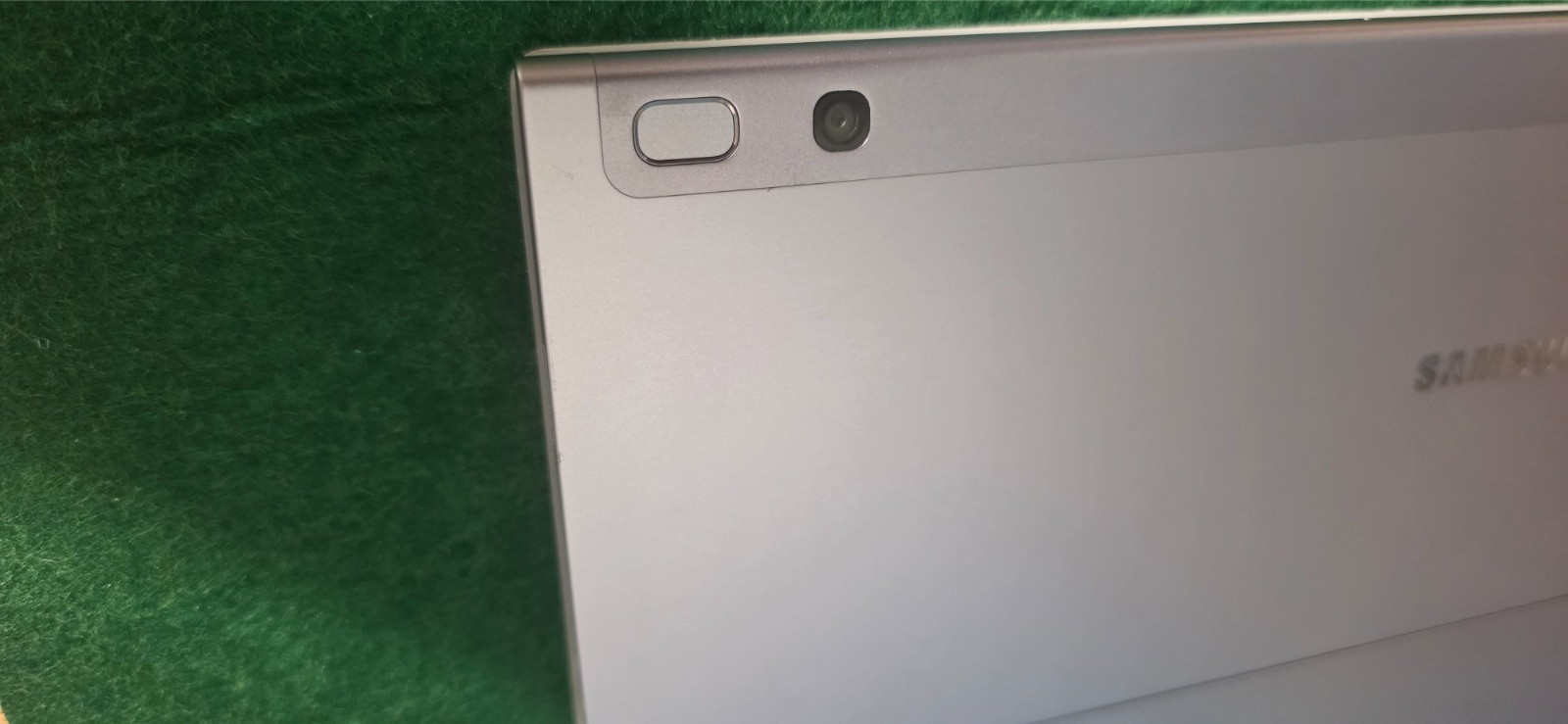 Samsung Galaxy Book2 2-in-1 Laptop Barely Used No Charger