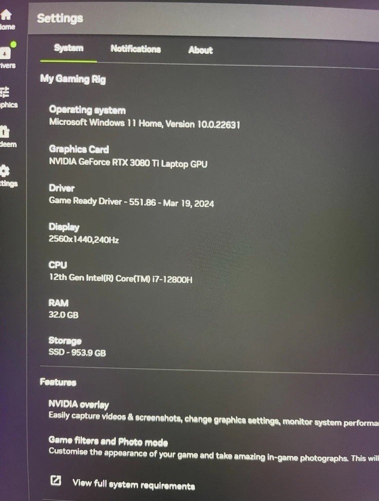 Razer Blade 17 QHD 240hz (1TB SSD, i7 12th Gen 4.80 GHz 32GB) RTX 3080 Ti